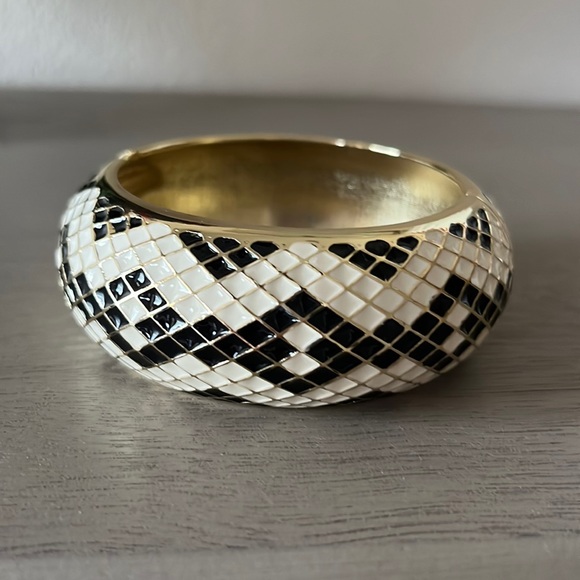 Jewelry - Nordstrom Bangle Bracelet, Snakeskin Pattern, New